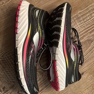 Brooks Glycerin 15, Size 7.5